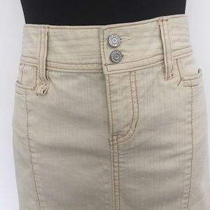 NEW GAP MINI SKIRT